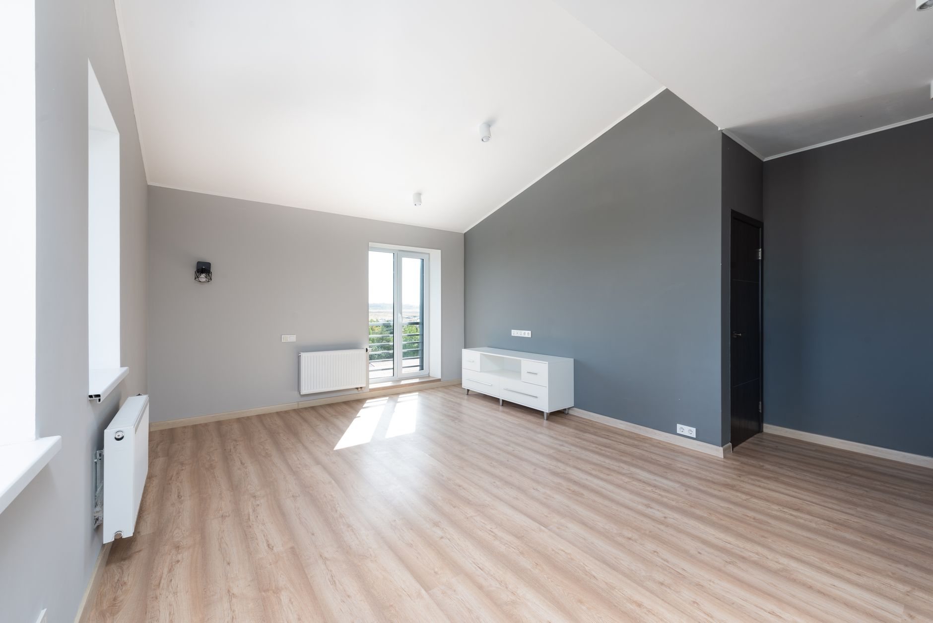 Empty apartment unit being turned for the next tenant