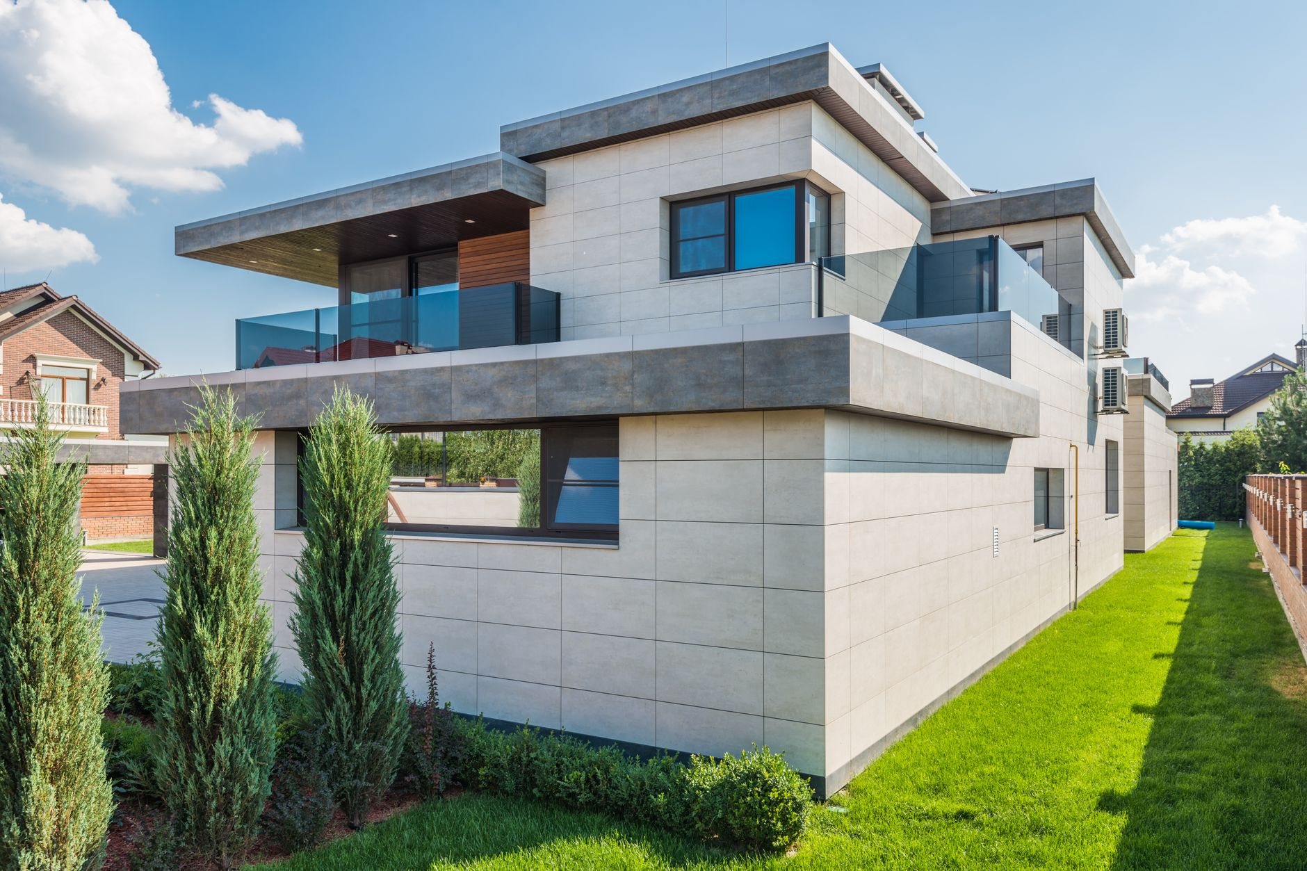 New two-story home on the growing west side of a Utah County city